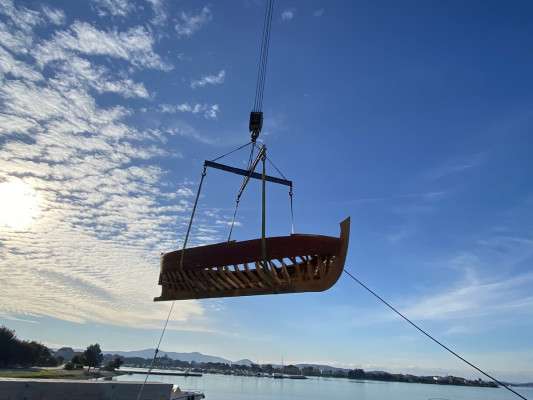 Repair, construction and maintenance of traditional wooden boats